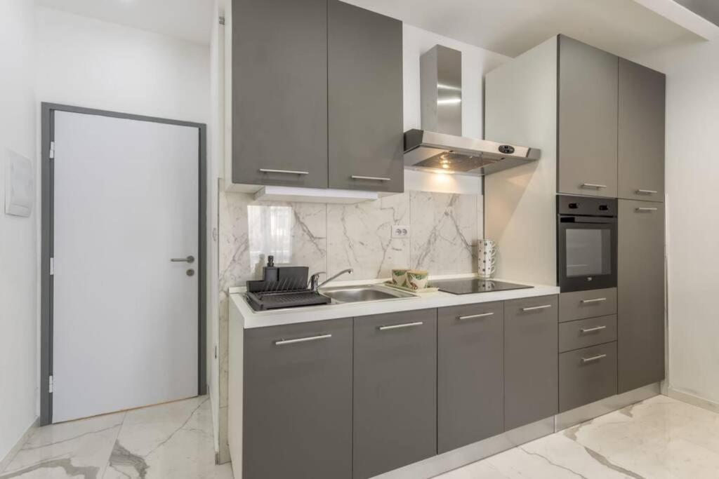Royal Platinum Studio Apartment Vodice Exterior foto
